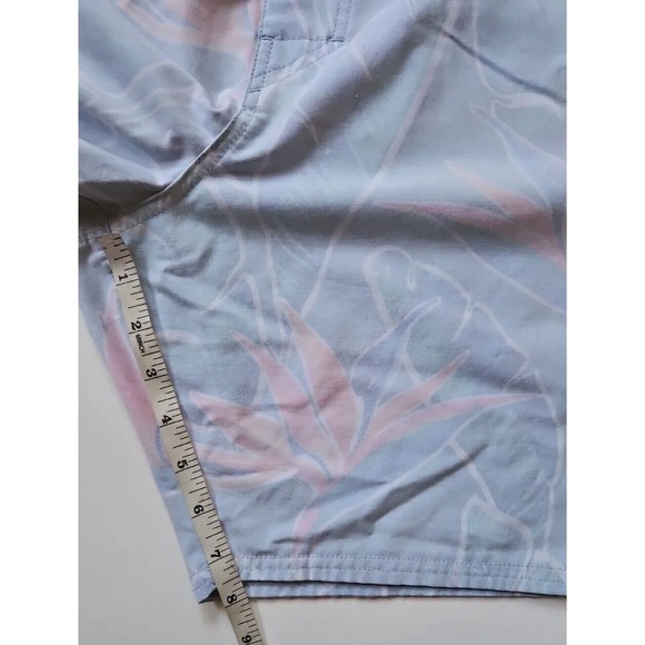 Baja Llama Shipwrecks 18" Inside Out Board Swim Shorts Sz 33 EUC - Picture 10 of 10